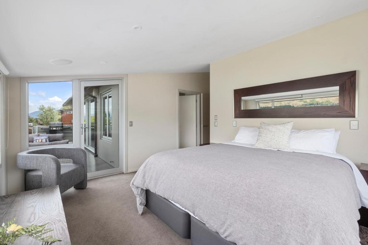 Luxury Lakeview Vista Apartment Wanaka Eksteriør billede