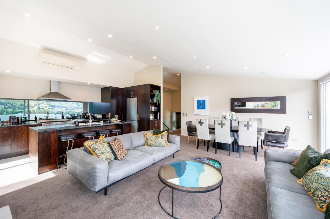 Luxury Lakeview Vista Apartment Wanaka Eksteriør billede