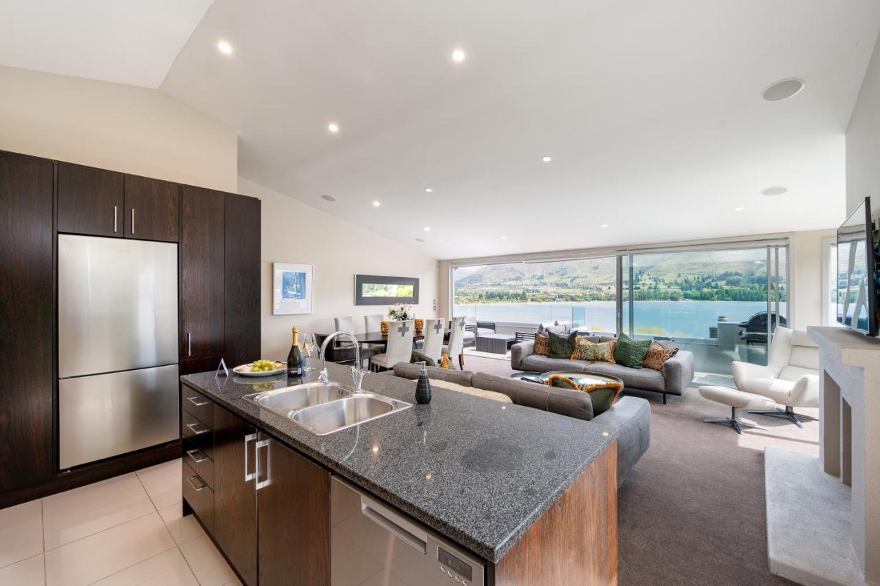 Luxury Lakeview Vista Apartment Wanaka Eksteriør billede